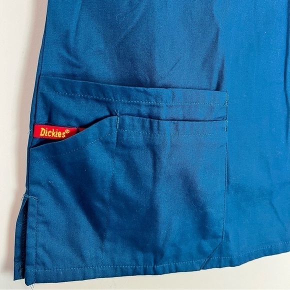 Dickies Scrubs Top womens XS Blue EDS Signature Shirt Front Pockets Short Sleeve - Picture 3 of 9